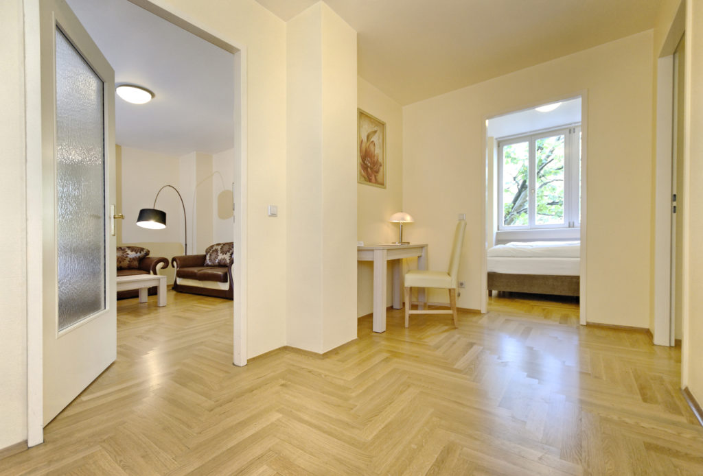 2 Schlafzimmer Apartments / Two Bedroom Apartments